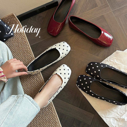 不二橘 2026春波点方头平底韩版单鞋女复古甜妹风百搭软底奶奶鞋