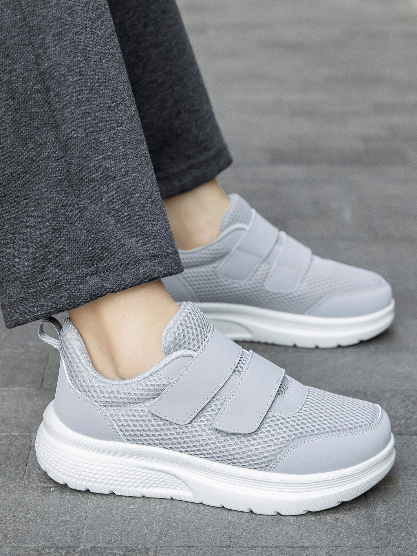 张凯丽老人鞋防滑软底女鞋2026新款春季妈妈鞋中老年舒适运动鞋子主图