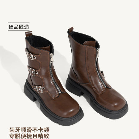 洋叮猫英伦风皮带扣厚底马丁靴女式2026新款春季内增高骑士短筒靴