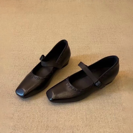 羊皮版~韩式防滑女款内增高头通勤单鞋一字带小众低跟百搭小皮鞋