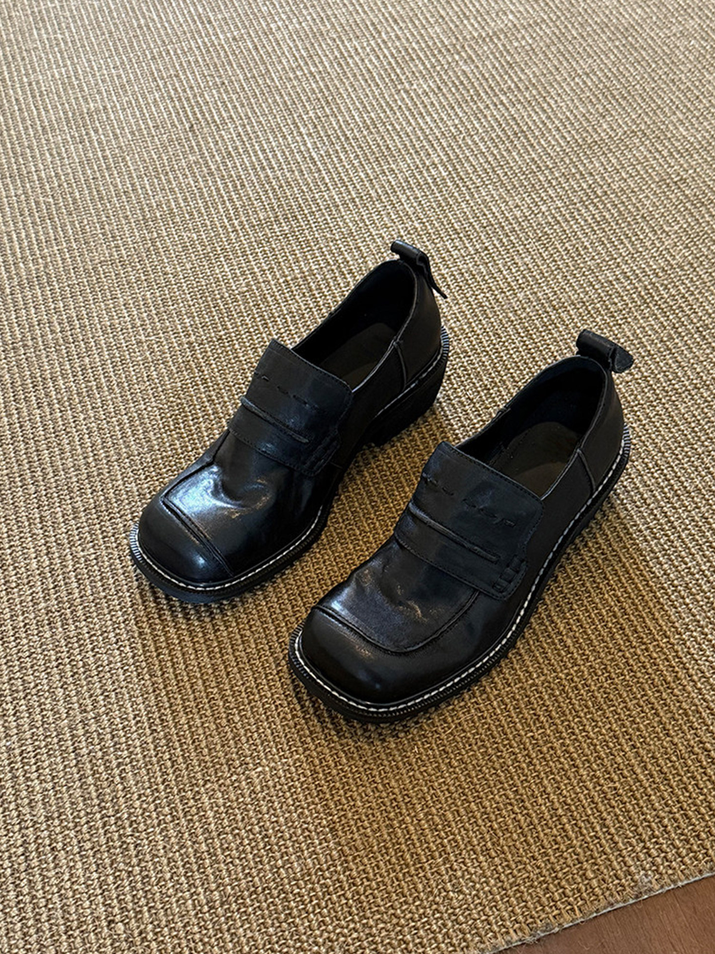 Wheat house ~！英伦风真皮方头粗跟乐福鞋女百搭黑色通勤小皮鞋主图