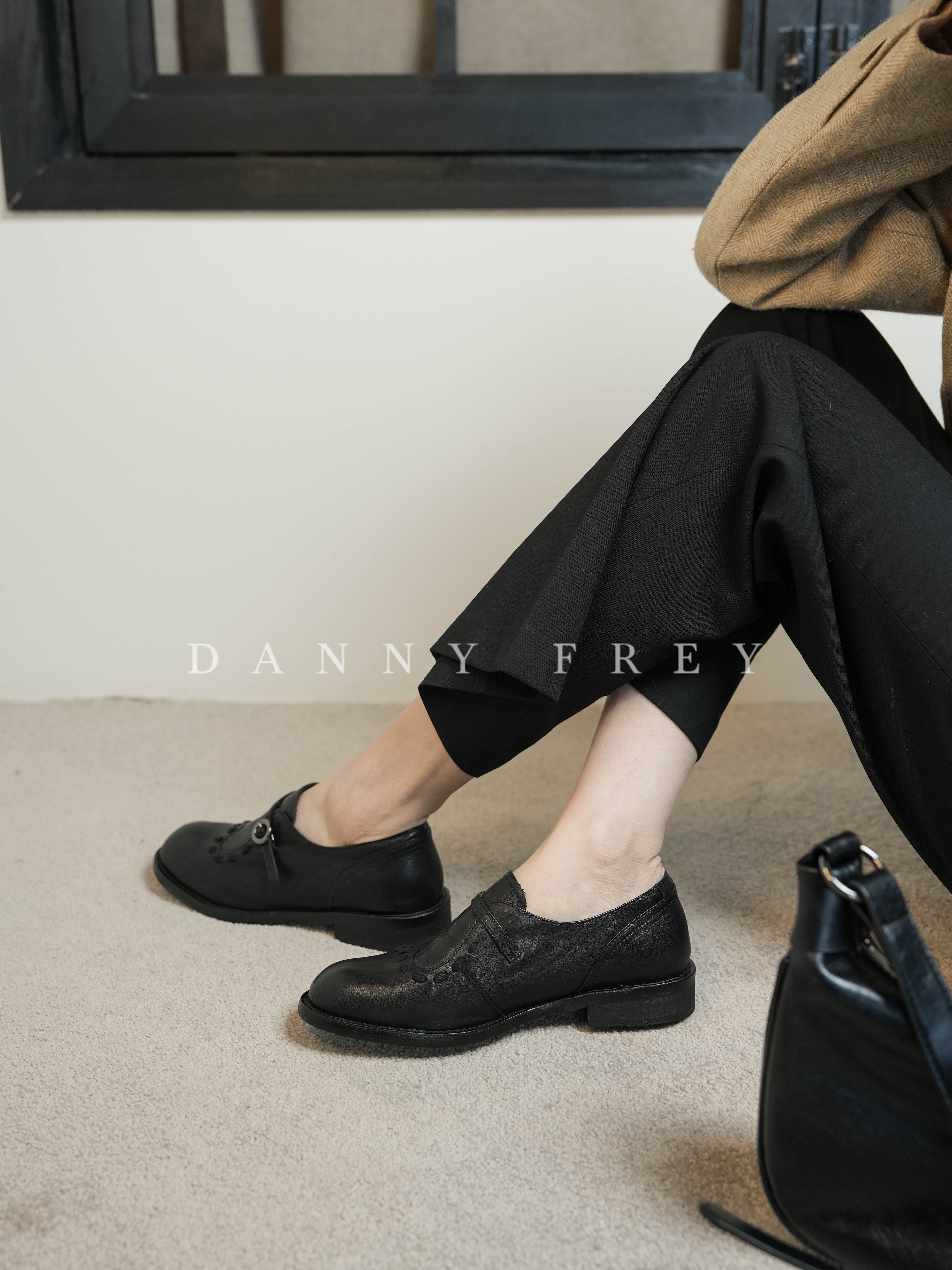 Dannyfrey丹尼芙蕾早春英伦老钱风方头乐福鞋女牛皮百搭小众皮鞋主图