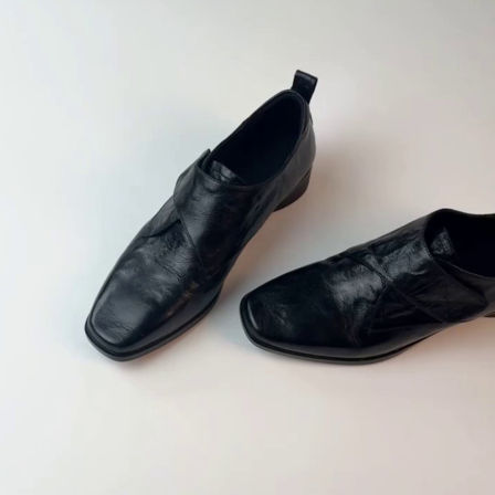 Wheat house ~！英伦百搭真皮小皮鞋女粗跟方头一脚蹬通勤乐福鞋