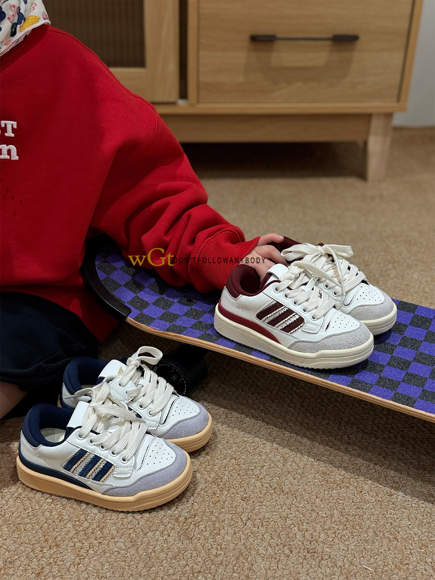 WGT男童运动板鞋2026春季新款休闲鞋儿童百搭小白鞋女童低帮潮鞋主图