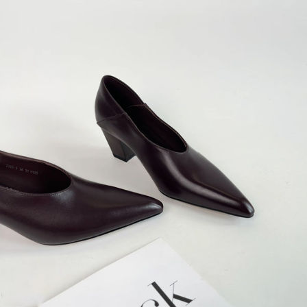 羊皮版~极简风小众通勤气质职场工作鞋女时尚舒适不累脚浅口单鞋