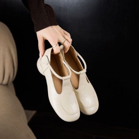 早秋新款舒适圆头百搭软底不累脚奶奶鞋时尚百搭今年流行穿搭女鞋