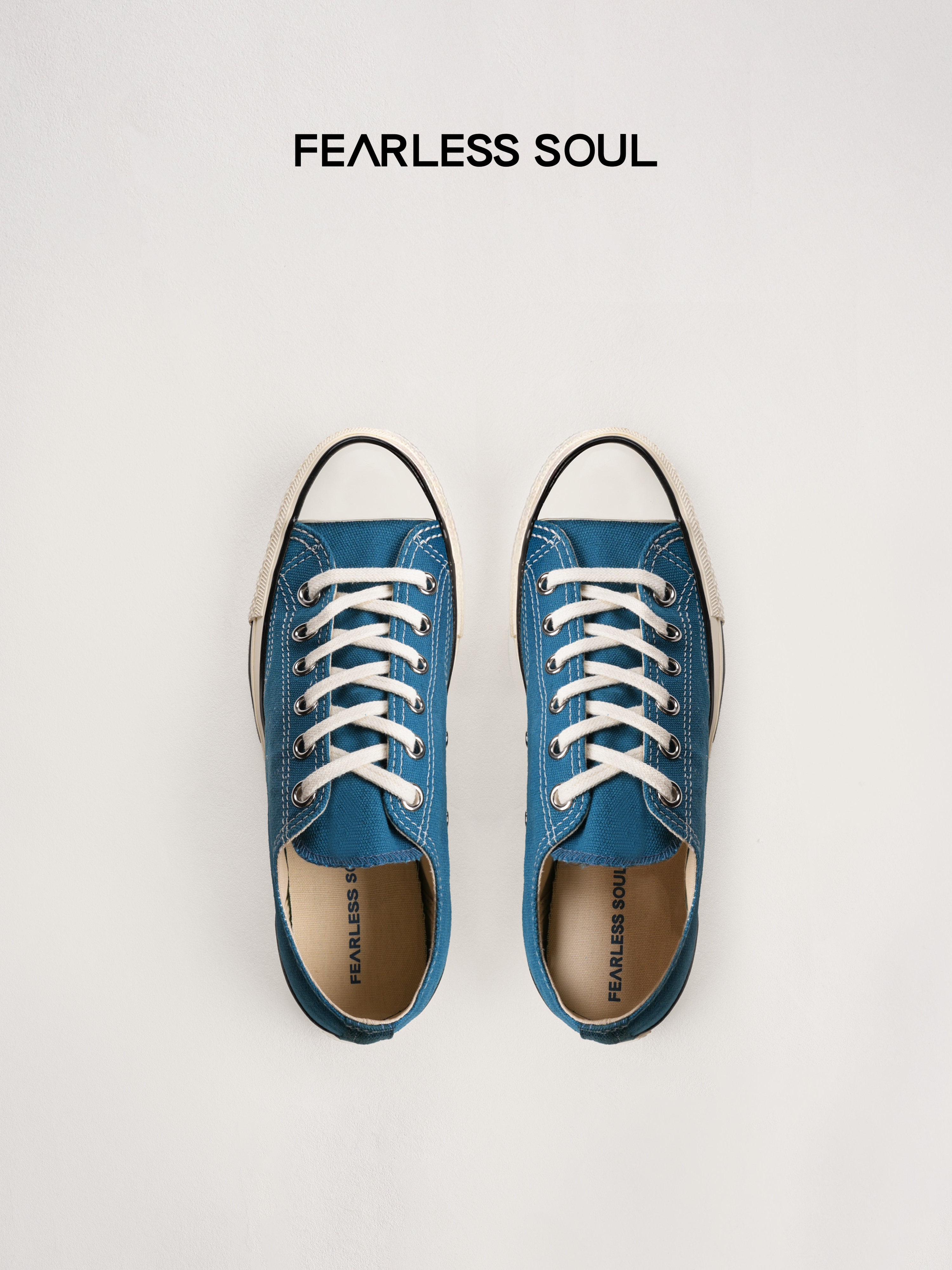 Taffa唐发发 新款四季通用休闲百搭超软蓝色马丁帆布鞋女主图