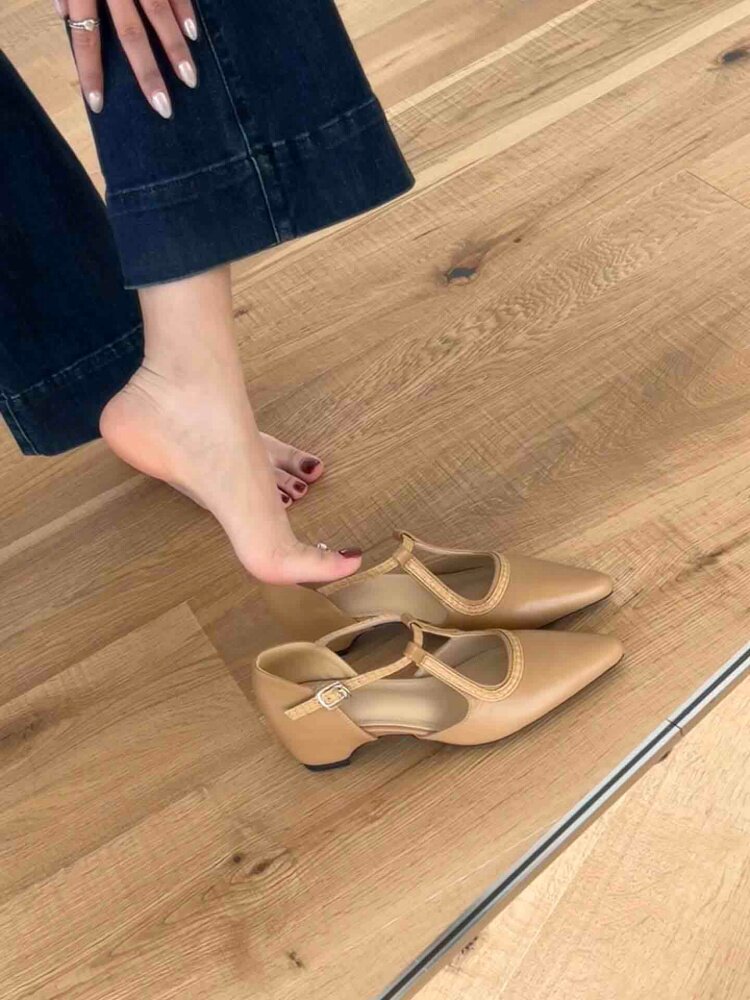 羊皮版~温柔风尖头一字扣带玛丽珍鞋女百搭气质真皮粗跟时装凉鞋主图