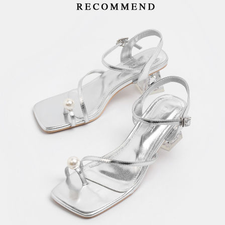 初系丨气质百搭珍珠夹趾高跟凉鞋女夏外穿脚腕扣带水晶粗跟凉拖鞋