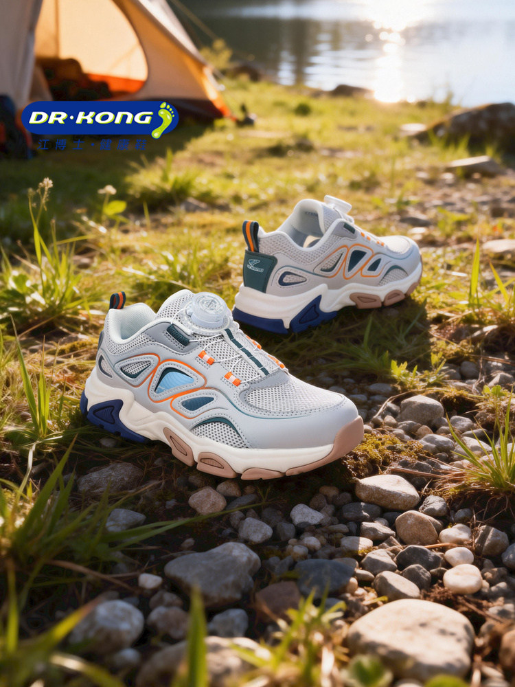Dr.Kong江博士男童鞋镂空2026春新款旋钮扣中大童透气儿童运动鞋主图