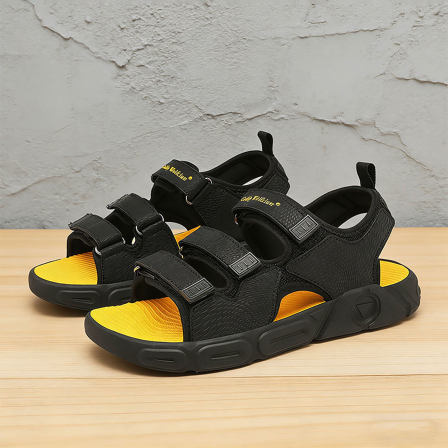 2026新款大童凉鞋男款青少年防臭软底防滑初中生运动魔术贴沙滩鞋