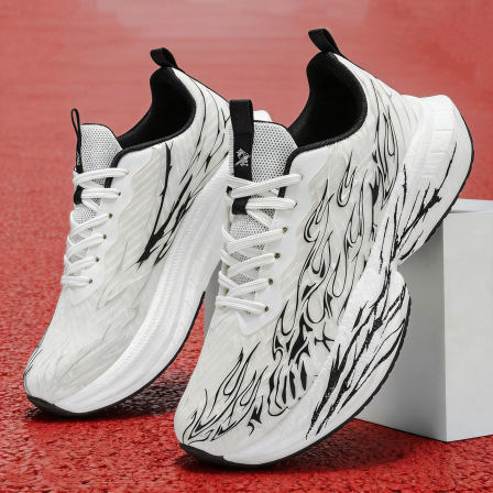 初中生男生大童跑鞋不带碳板踩屎感软底青少年防滑休闲运动鞋超轻