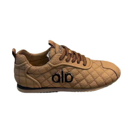 欧洲站男鞋春季巨好看薄底阿甘运动鞋复古通勤板鞋2026新款休闲鞋