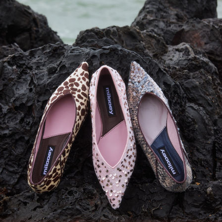 迷失麋鹿【莫奈花园舞鞋】法式复古尖头玛丽珍新款浅口气质单鞋女