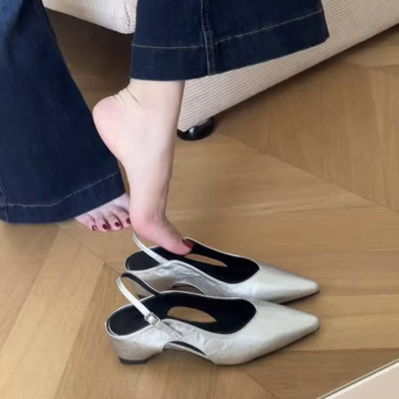 羊皮版~法式气质内增高包头凉鞋后空百搭浅口一字扣带尖头单鞋女