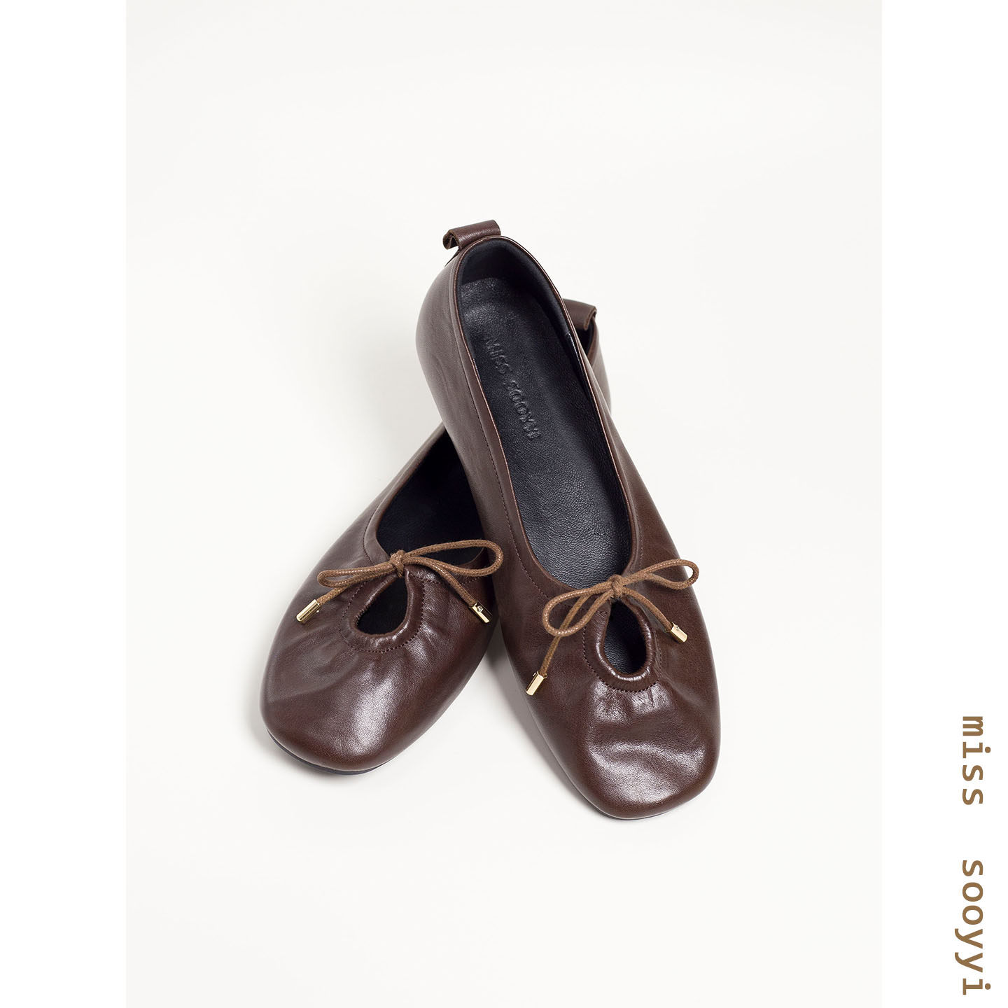 ST三人行 Singlemoment|全皮经典复古奶奶鞋软底软面平底鞋单鞋女主图