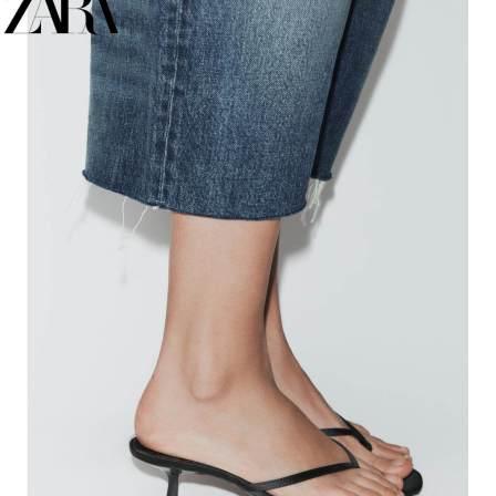 ZARA2026春夏新品 女鞋 丝缎质感夹脚高跟猫跟凉鞋 3300710 800