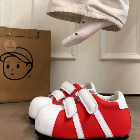 魔术贴贝壳头德训面包鞋女2026新款百搭时尚增高休闲运动板鞋女款