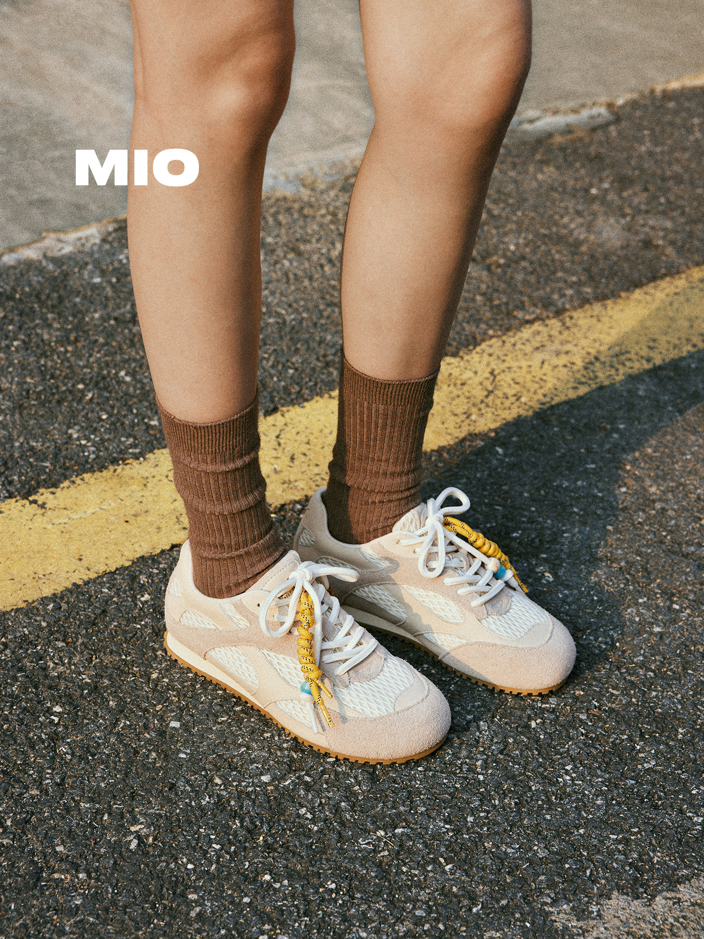 【直播免单活动】MIO米奥德训鞋复古阿甘鞋内增高2.5cm透气休闲鞋主图