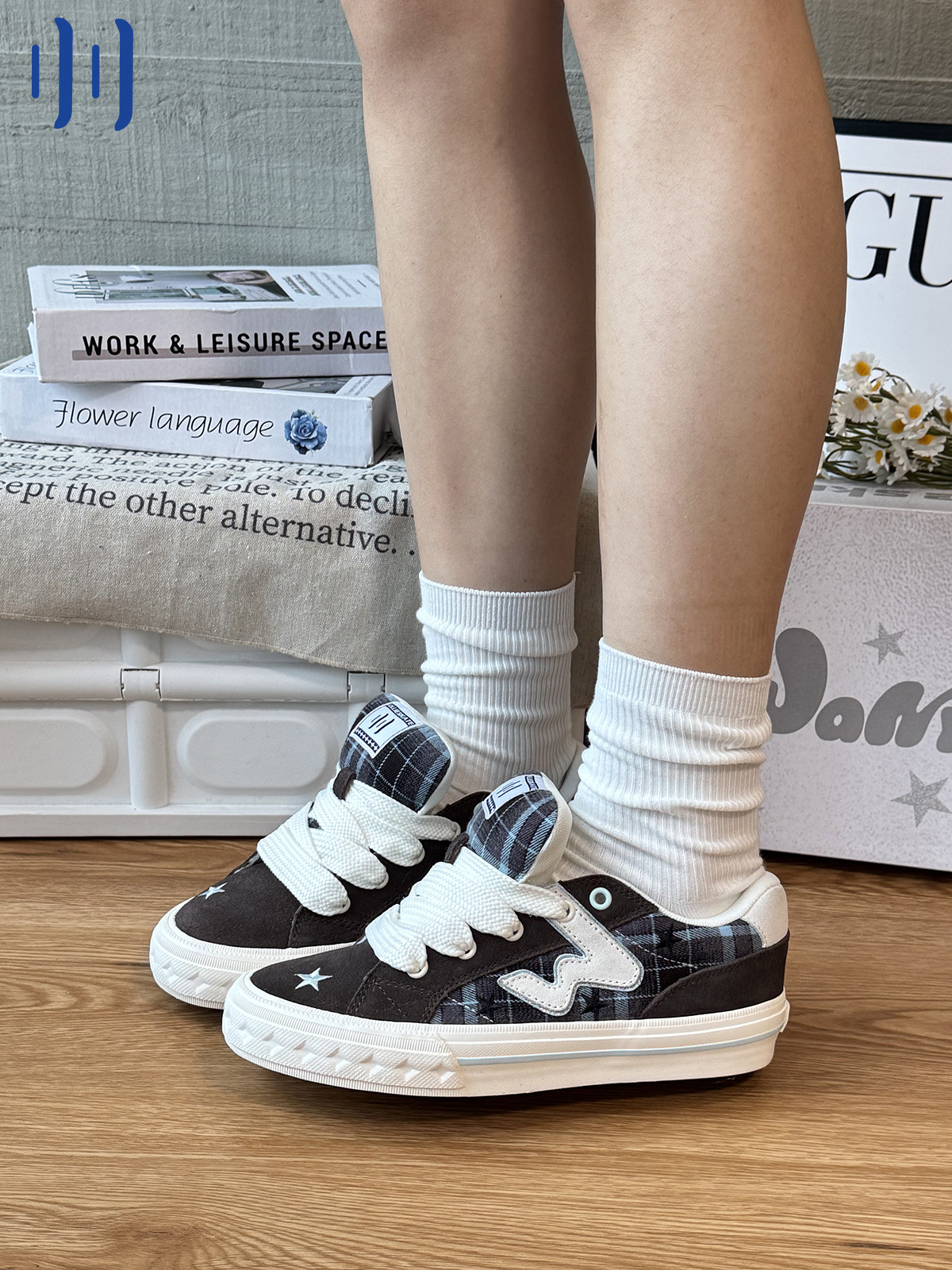 顽刻ollieskate贝果棕色星星春季BAKE休闲低帮W软底男女面包板鞋主图