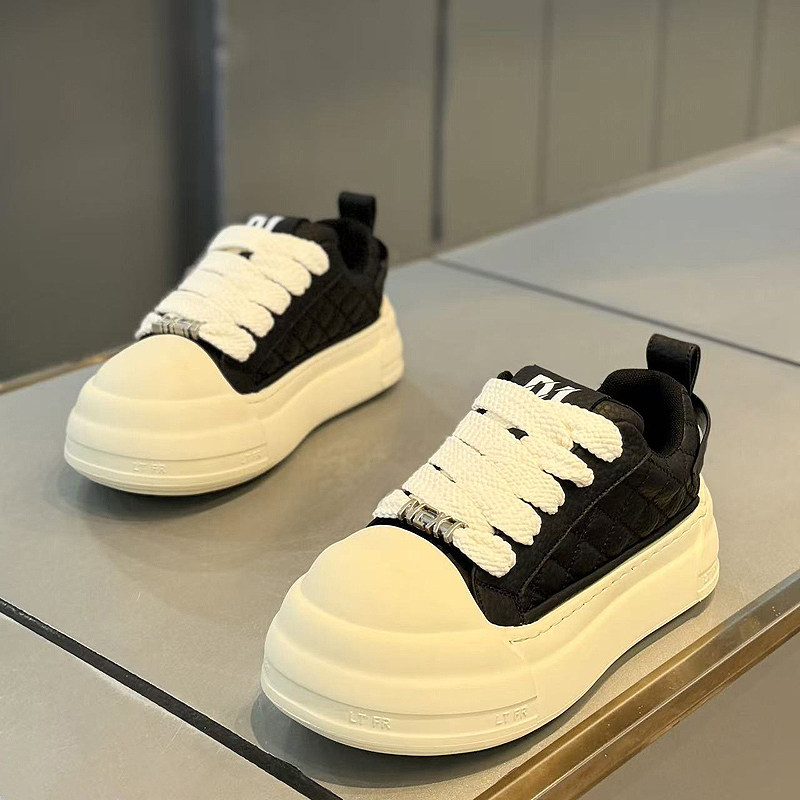 欧洲站男鞋2026春季新款潮牌高级感面包鞋男运动休闲小众板鞋潮鞋主图