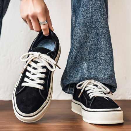 帆布男鞋2026新款春季百搭港风黑色低帮布鞋防滑软底运动休闲板鞋