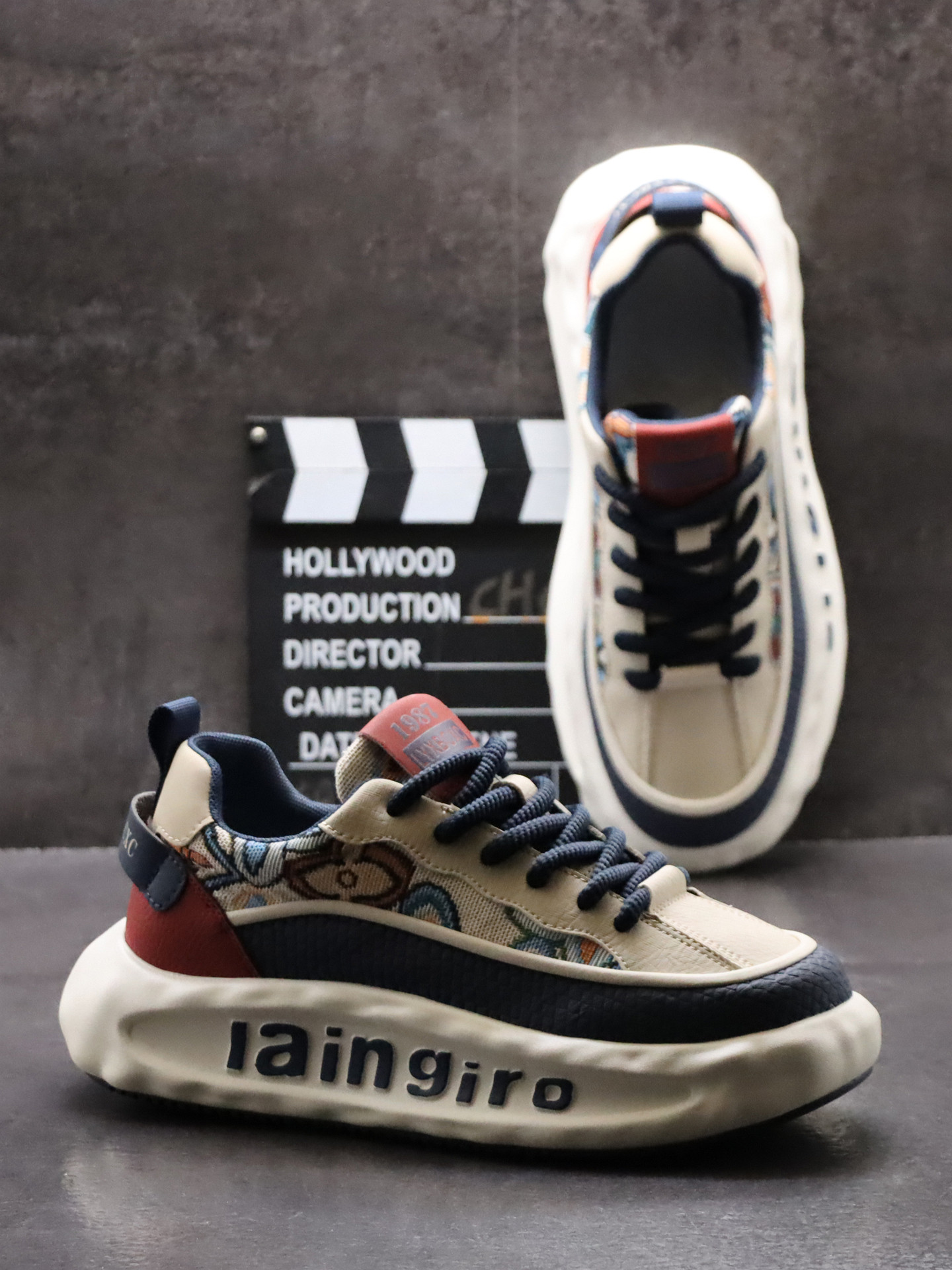 男鞋2026春款帆布印花时尚厚底运动休闲鞋轻便超火青年增高老爹鞋主图