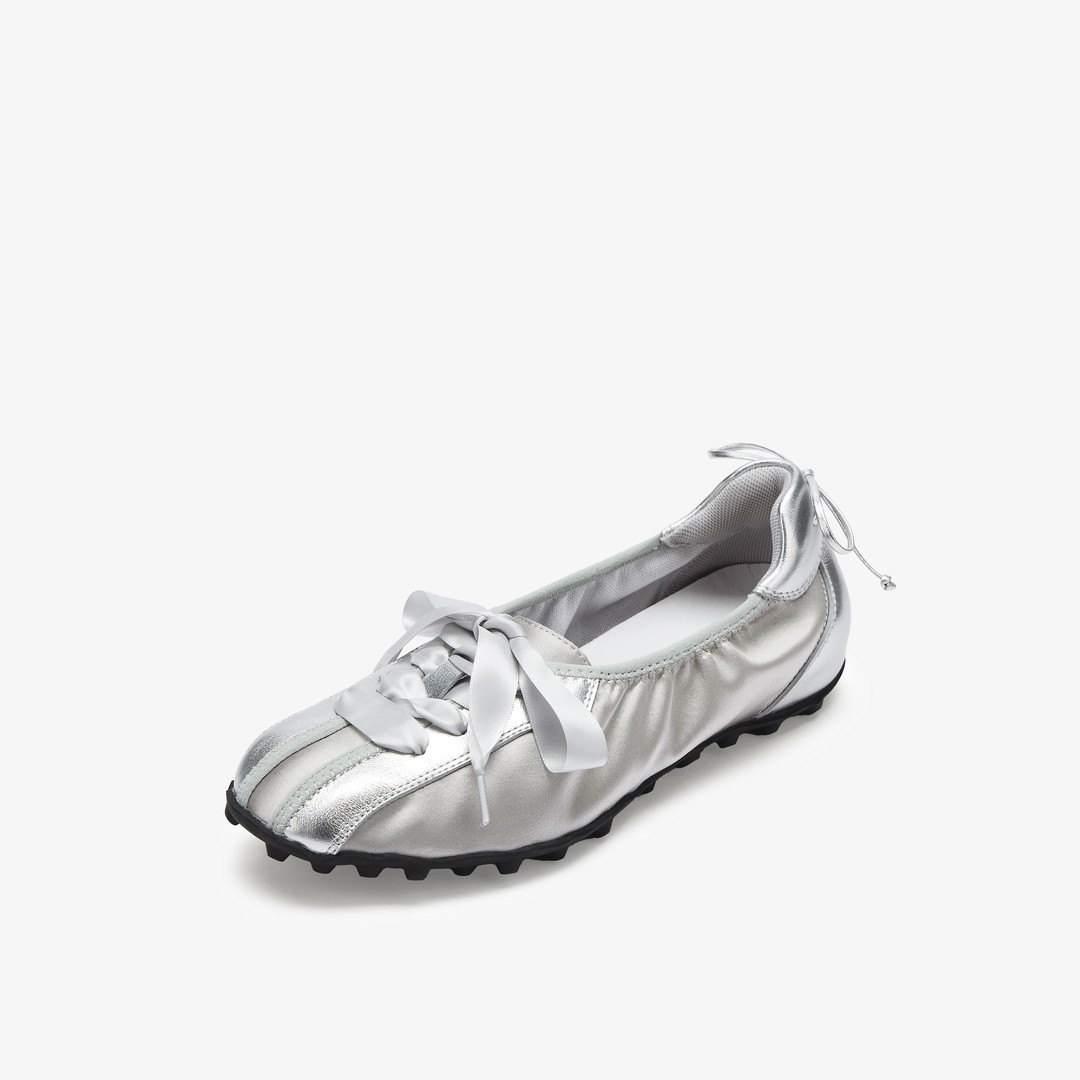 73hours女鞋蓬蓬裙2026春季新品圆头系带纯色芭蕾鞋主图