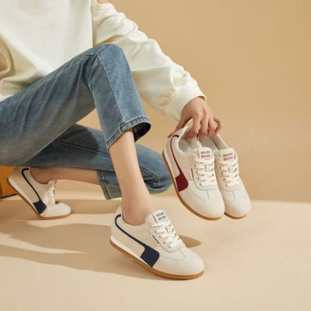 2521大码女鞋40-43春季新款阿甘鞋女百搭真皮软底运动慢跑鞋女