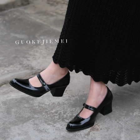 【Jellykk】7cm法式中古感高跟玛丽珍百搭尖圆头设计款赫本风单鞋