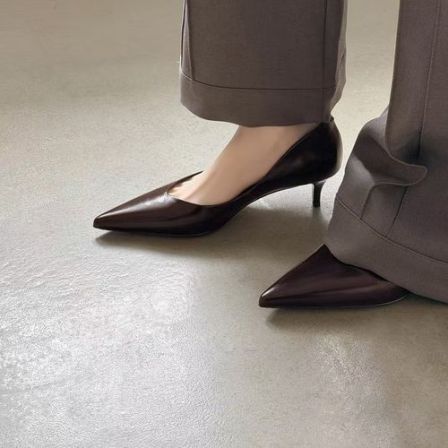 春季通勤尖头气质一脚蹬浅口细跟高跟鞋职业女鞋时尚百搭