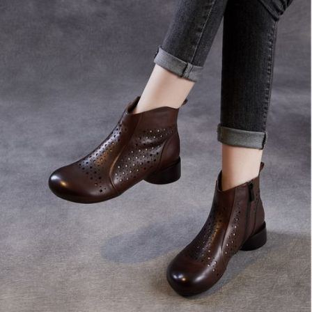 春夏新款镂空短靴复古女鞋真皮舒适软底洞洞鞋女中跟女款透气凉靴