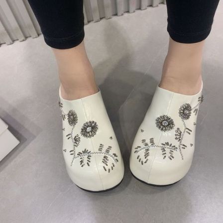 富贵足1077-2欧货时装厚底6公分轻便网红女士轻奢小个子休闲鞋拖