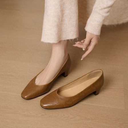 4cm复古风真皮浅口单鞋一脚蹬粗跟奶奶鞋2026新款百搭软底通勤鞋