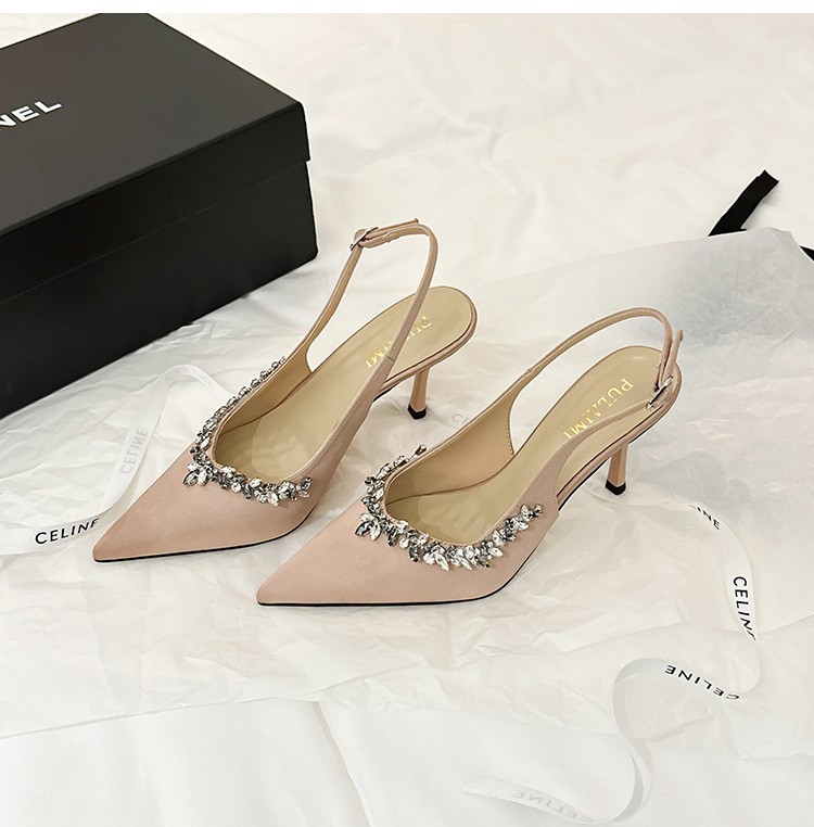 【春日部】绸缎细跟尖头水钻花高跟鞋01611主图