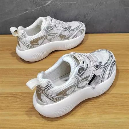 明星同款时尚休闲老爹鞋2025春季增高轻便厚底摇摇鞋运动休闲鞋潮