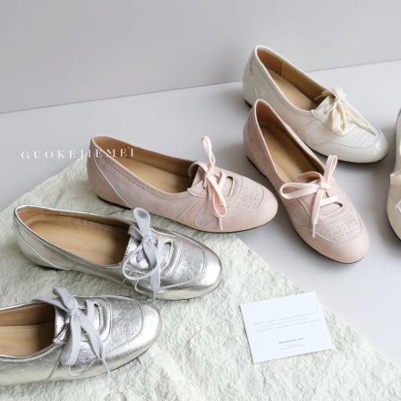 【Jellykk】4cm复古浅口休闲博主风百搭真皮超软内增高德训休闲鞋