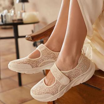 女鞋夏季新款时尚网面轻便舒适休闲鞋单鞋透气舒适104345