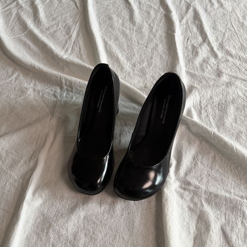 2026年新款职场风精致简约复古法式圆头粗跟运动软底单鞋/7062主图