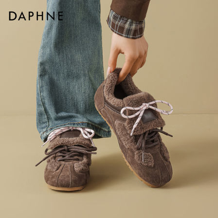 达芙妮加绒德训鞋女2025新款冬季厚底保暖雪地靴运动毛毛棉鞋子爆