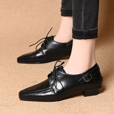 英伦风复古方头系带深口单鞋女2026春秋新款百搭低跟皮带扣小皮鞋