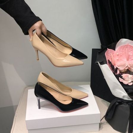 尖头红底高跟鞋2026早春新款脚宽胖性感细跟浅口单鞋职业工作鞋女