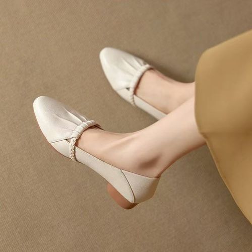 尖头平底单鞋女真皮2026年新款秋季软皮软底妈妈鞋春秋一脚蹬皮鞋主图