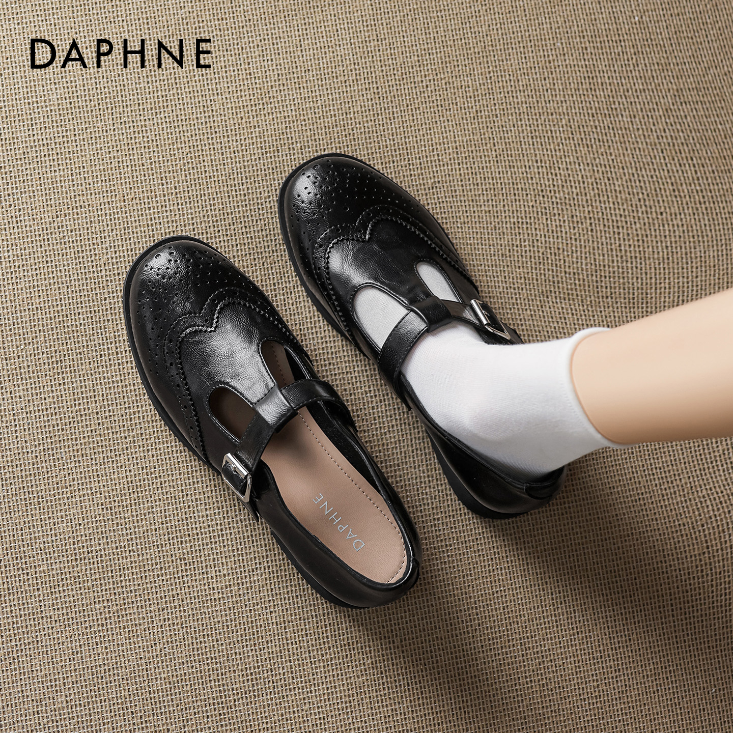 达芙妮黑色乐福鞋2026春季新款复古布洛克粗跟通勤软底不累脚单鞋主图