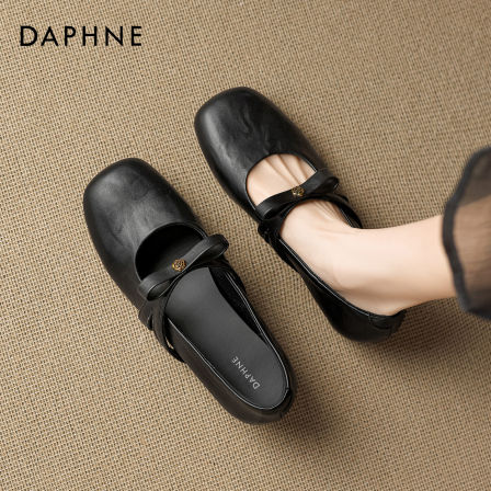 达芙妮玛丽珍女鞋2026新款春季晚晚配裙子小皮鞋软底内增高单鞋子