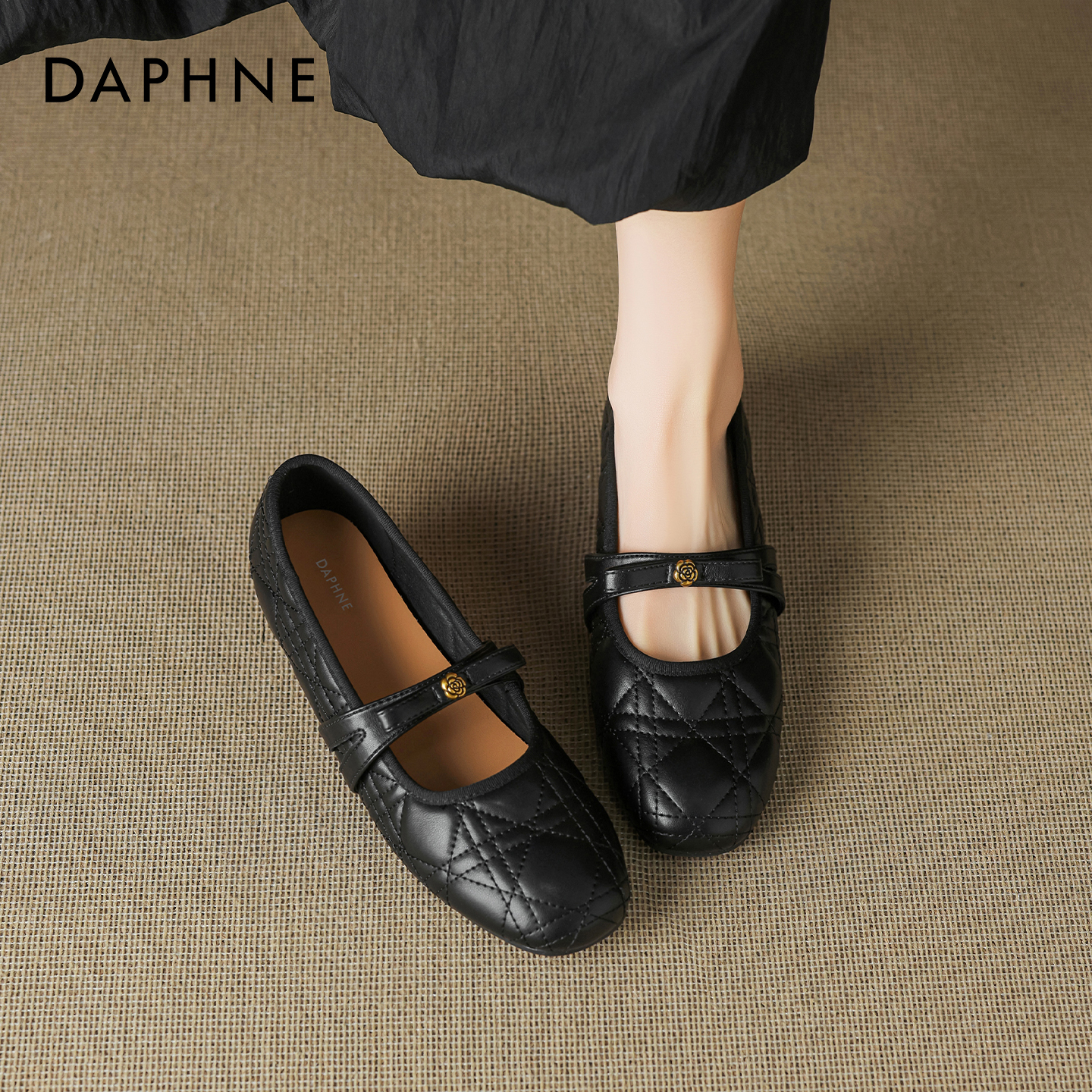 达芙妮黑色玛丽珍鞋女2026春季新款浅口内增高山茶花小香风单鞋子主图