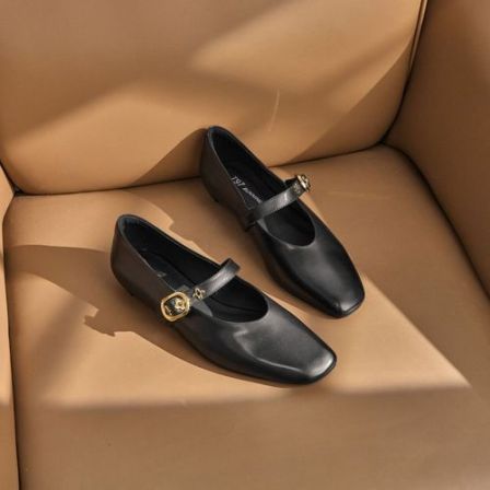 T972025春季新款一字带玛丽珍法式方头百搭女士黑色单鞋G861