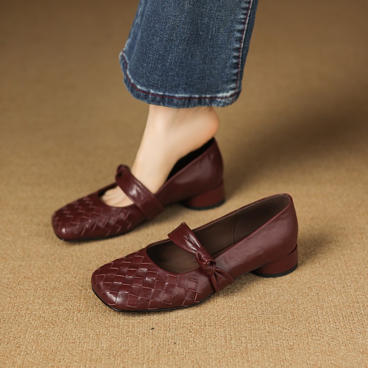 3CM 2026年春秋新款单鞋粗跟法式百搭真皮复古方头女鞋舒适浅口主图