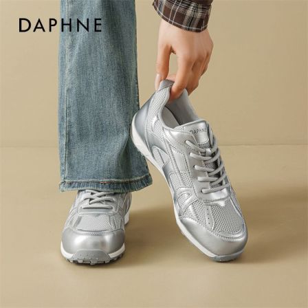 达芙妮银色德训鞋女2025新款冬季芭蕾厚底运动鞋轻便休闲阿甘板鞋
