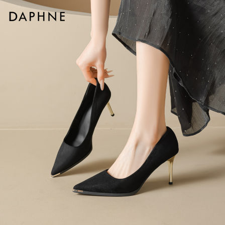 达芙妮黑色高跟鞋女细跟尖头2026新款春名媛晚宴年会气质职业单鞋